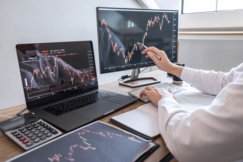 Top 5 MetaTrader 4 Indicators Every Trader Should Know About